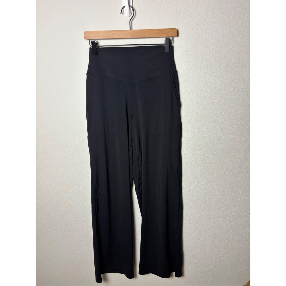 🩵Halara UltraSculpt High Waisted Tummy Control Straight Leg Yoga Pants Black